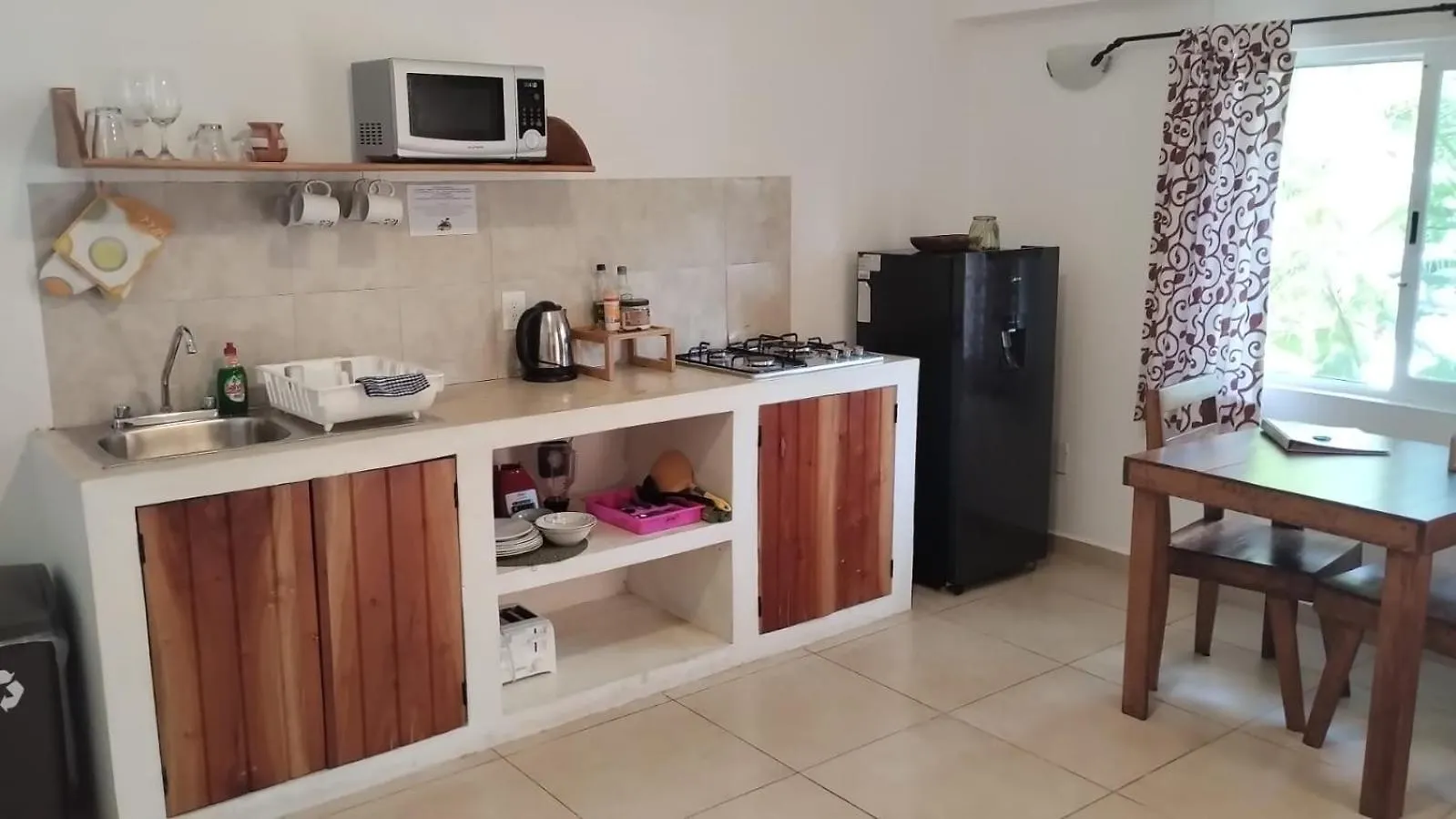 פורטו אוונטורס Villas Picalu Lodge לינה וארוחת בוקר פורטו אוונטורס