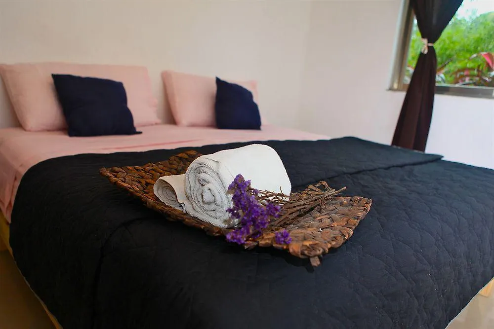 פורטו אוונטורס Villas Picalu Lodge לינה וארוחת בוקר