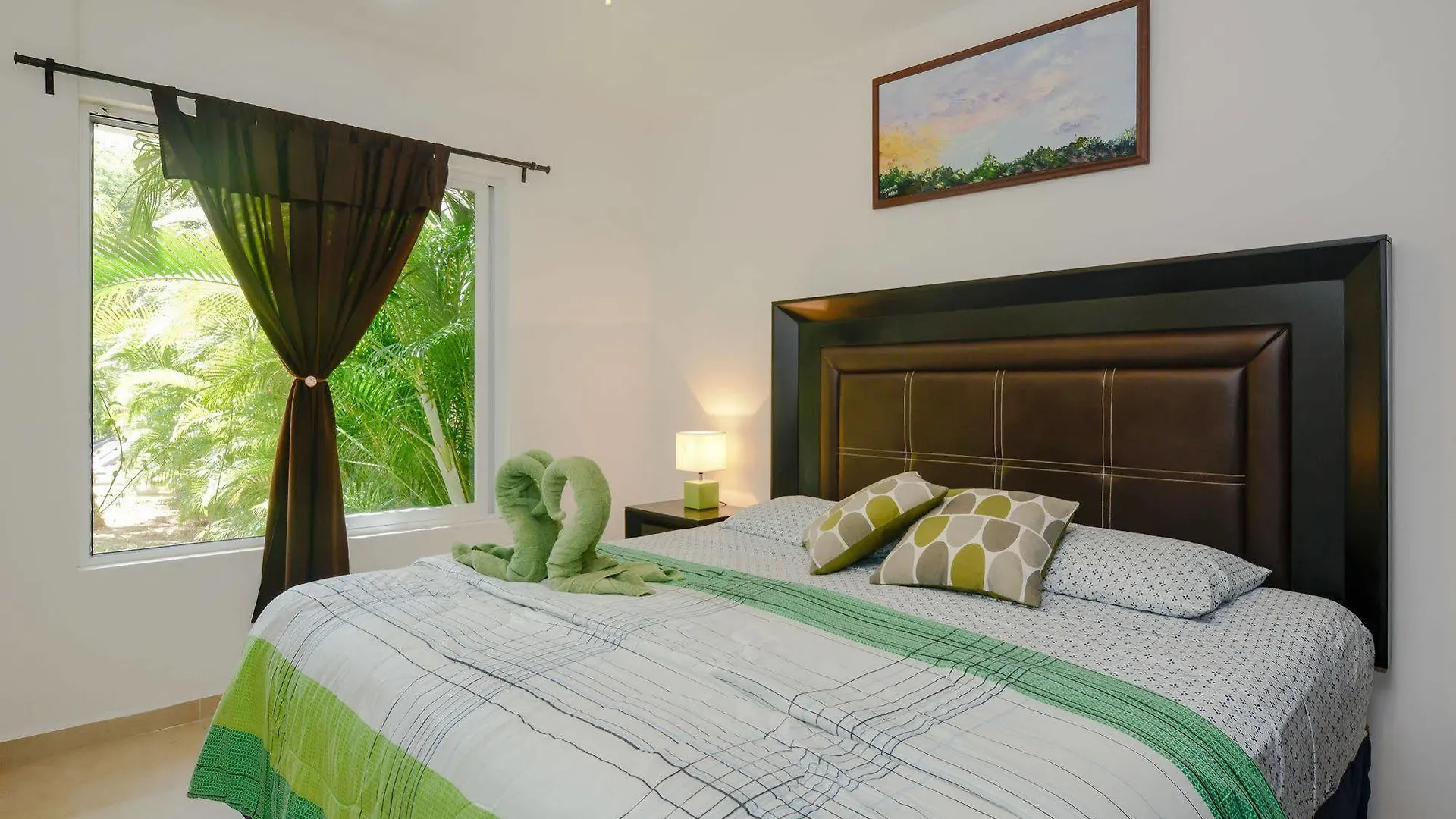 לינה וארוחת בוקר פורטו אוונטורס Villas Picalu Lodge