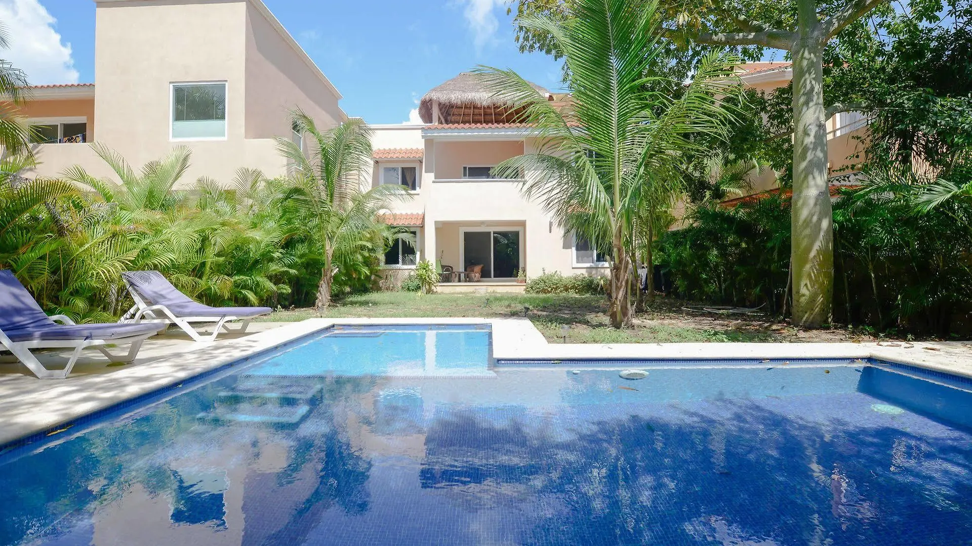 Villas Picalu Lodge contacts