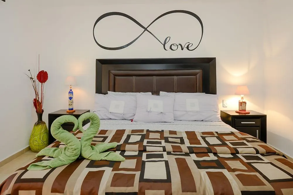 ** فندق مبيت وإفطار بويرتو أفينتوراس Villas Picalu Lodge المكسيك