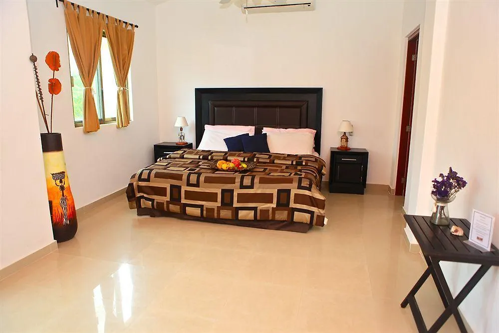 فندق مبيت وإفطار بويرتو أفينتوراس Villas Picalu Lodge