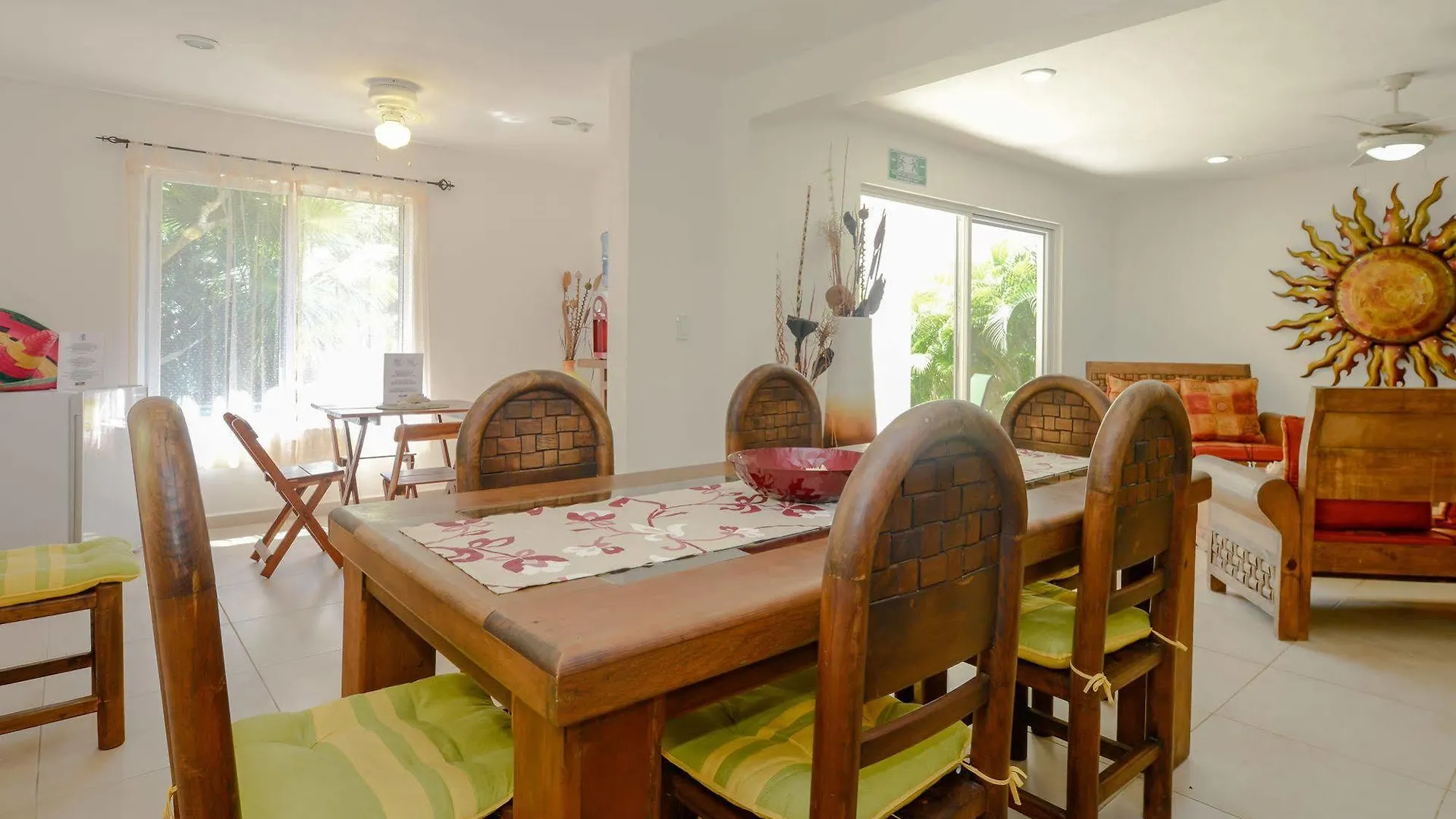 بويرتو أفينتوراس Villas Picalu Lodge بويرتو أفينتوراس